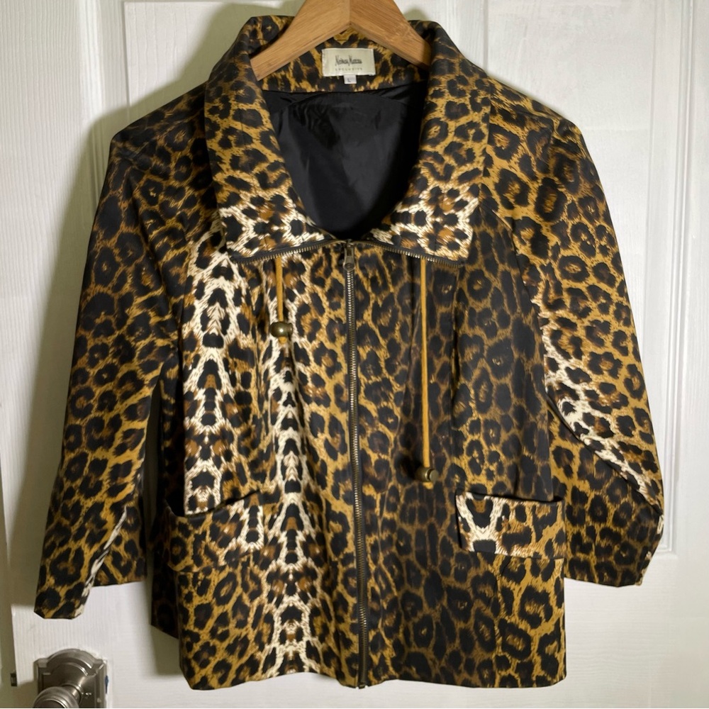 Nemian Marcus Exclusive - sporty animal chetah print coat black tan & cream